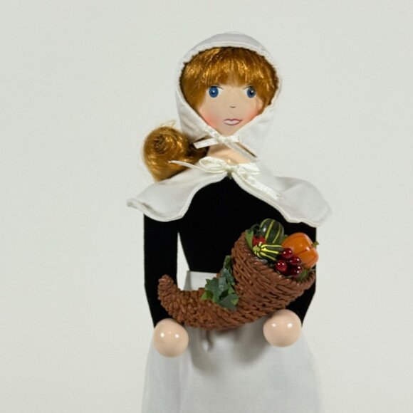 Nutcracker Village Pilgrim Girl 2004 Figurine 13" Thanksgiving Woman Decor - Picture 3 of 12